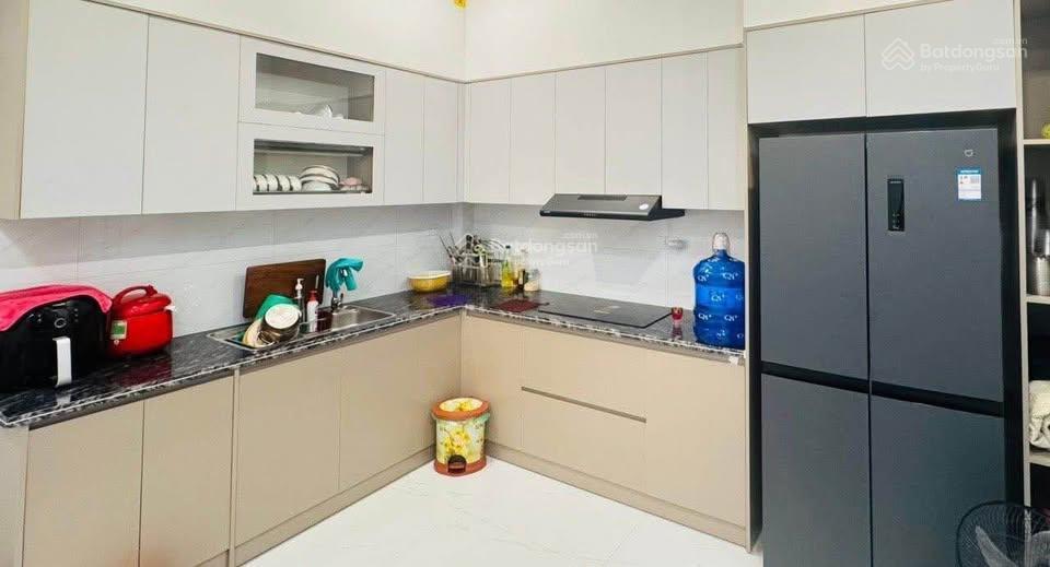 Bán nhà phố vạn phúc, hà đông, ô tô qua nhà, kinh doanh, ngõ thông, dân xây 39m 4 tầng, giá 9,9 tỷ