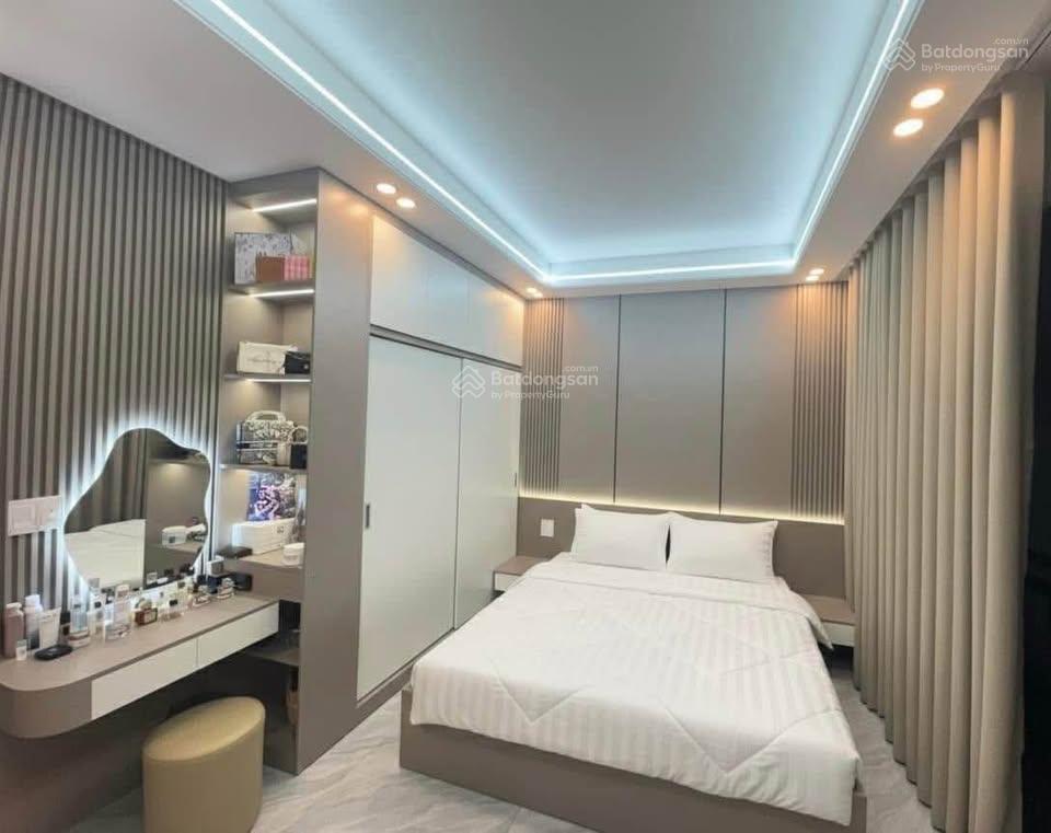 Bán nhà phố vạn phúc, hà đông, ô tô qua nhà, kinh doanh, ngõ thông, dân xây 39m 4 tầng, giá 9,9 tỷ