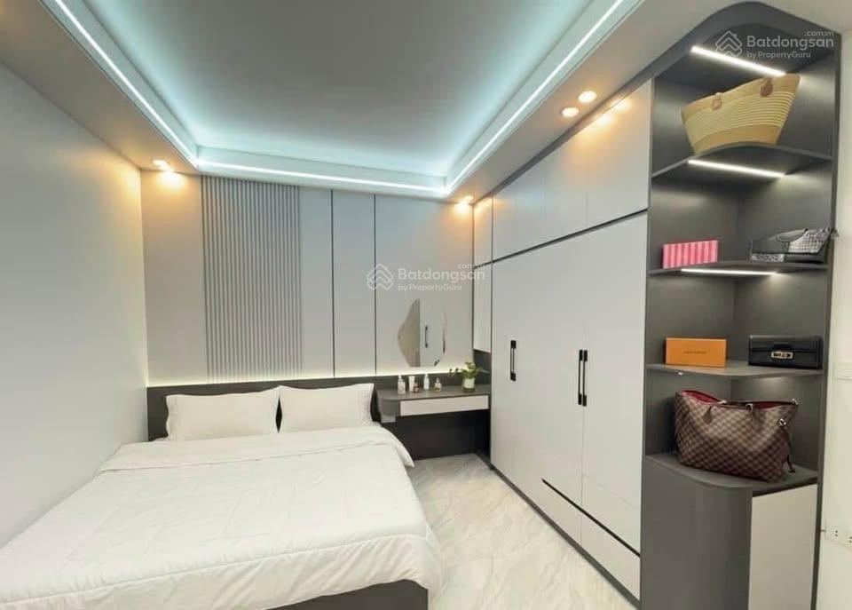 Bán nhà phố vạn phúc, hà đông, ô tô qua nhà, kinh doanh, ngõ thông, dân xây 39m 4 tầng, giá 9,9 tỷ
