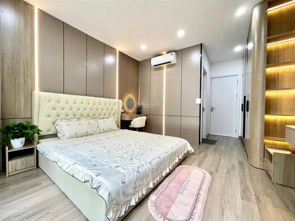 Sốc giữa trung tâm thanh xuân  nhà mới thang máy  nguyễn trãi giáp royal city  giảm ngay 800 triệu
