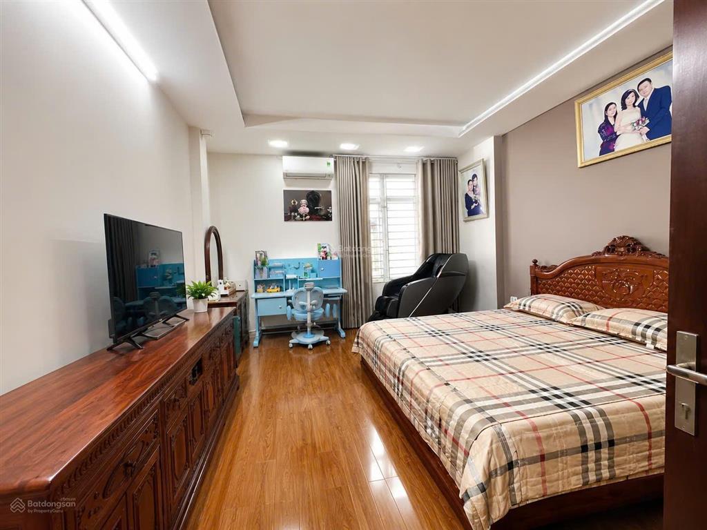 Giữ tiền phải giữ tài sản đẹp  nhà thoáng sáng  90m² trung tâm thanh xuân  hoàng văn thái