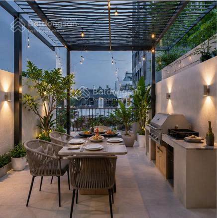 Bán gấp nhà hoàng hoa thám, trung tâm ba đình, quy hoạch ổn định, gần phố, ở luôn, giá 9 tỷ