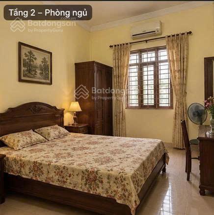 Bán đất tặng nhà hoàng hoa thám 55m2, trung tâm ba đình, mặt ngõ thông giá 12 tỷ