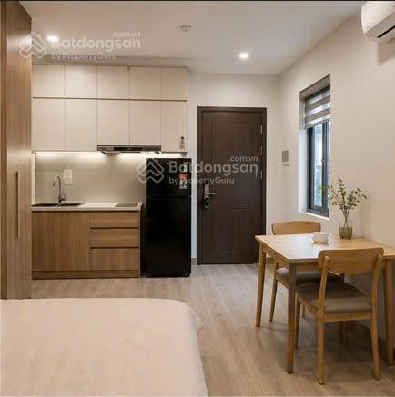 Bán ccmn tôn đức thắng 65m 7 tầng, lõi đống đa, gần phố, giá hơn 15 tỷ