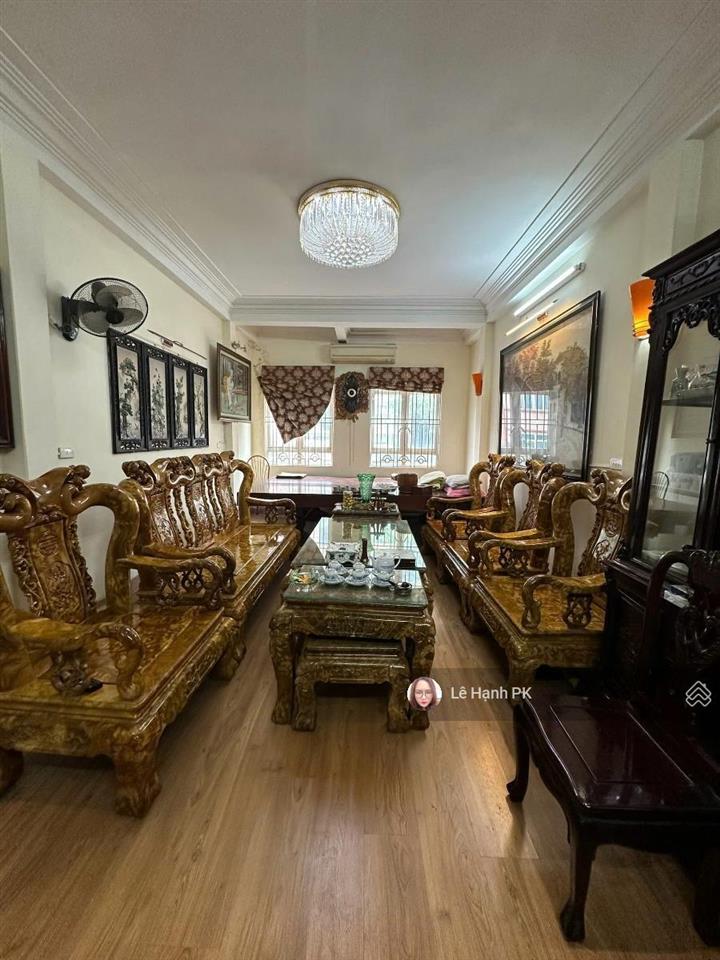Bán nhà văn quán, phân lô vỉa hè, 3 ô tô tránh nhau, kinh doanh, mặt tiền 4.7m, 75m2, giá 18.5 tỷ