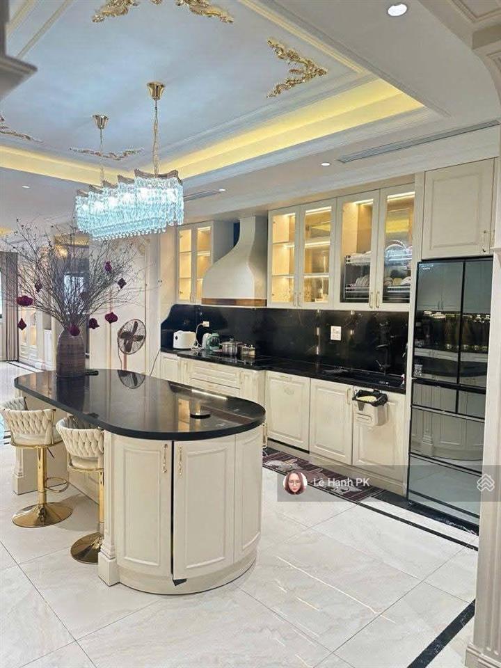 Bán liền kề làng việt kiều châu âu, mỗ lao, kinh doanh, nhà đẹp ở ngay, 88m2 giá chỉ 27 tỷ