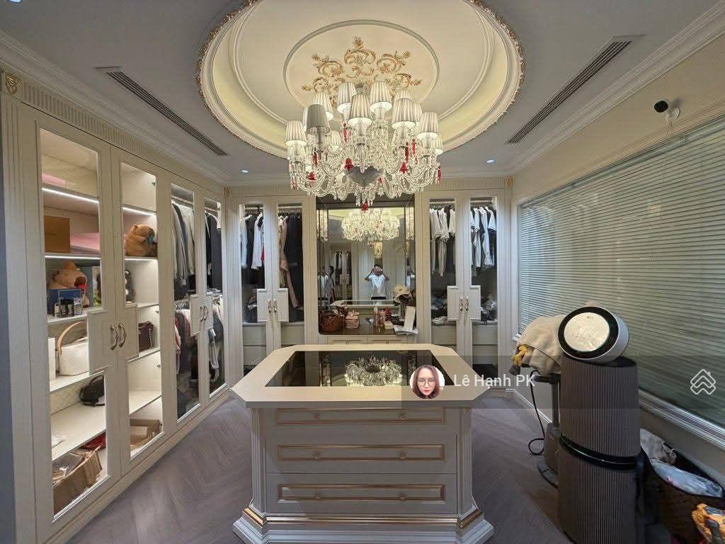Bán liền kề làng việt kiều châu âu, mỗ lao, kinh doanh, nhà đẹp ở ngay, 88m2 giá chỉ 27 tỷ