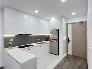 Bán căn 2 ngủ cộng 1 toà gs, 5,1 tỷ, 64m2, 2pn, 2wc, pháp lý đầy đủ, nội thất đầy đủ