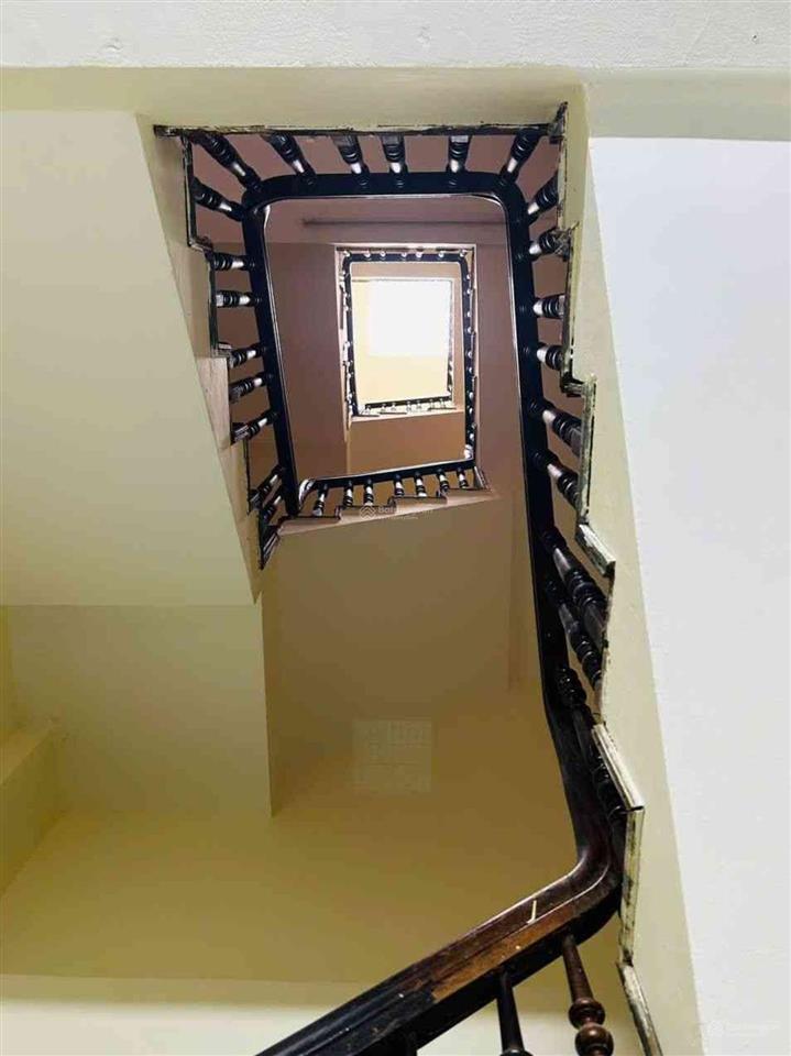 Bán gấp nhà phân lô tam trinh  61m2  ô tô tránh vỉa hè  mt 4.2m  giá cực thiện chí
