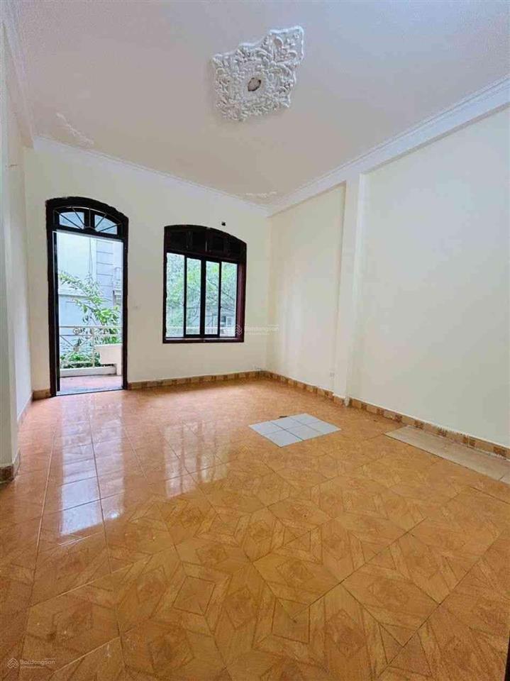 Bán gấp nhà phân lô tam trinh  61m2  ô tô tránh vỉa hè  mt 4.2m  giá cực thiện chí
