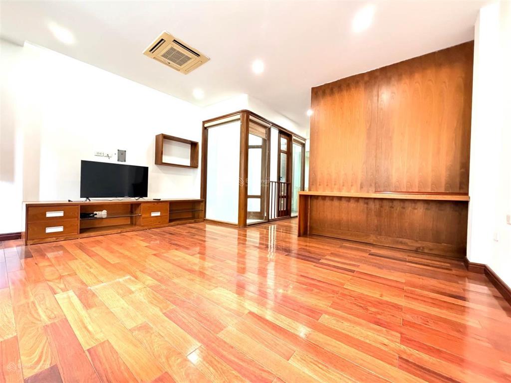 Bán gấp nhà kim đồng  56m  mặt tiền 5m  oto vào nhà  cực hiếm trong tầm giá