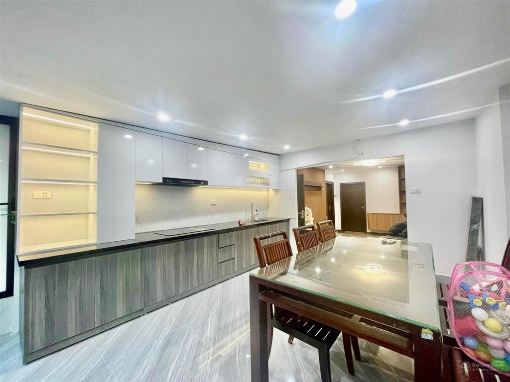 Cc khuất duy tiến  85m²  full nội thất xịn  2 ban công thoáng sáng  chỉ 5.2 tỷ