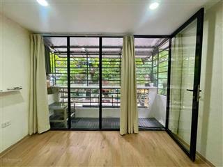 Hot! cho thuê nhà nguyên căn phố tôn đức thắng  đống đa. 22m2x5t. full nội thất. chỉ 10.5 triệu