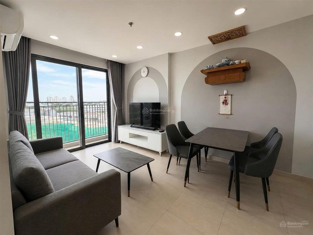 Bán gấp căn 2n vinhomes smart city  full đồ 300tr  đối diện trường (giá thật không ảo)