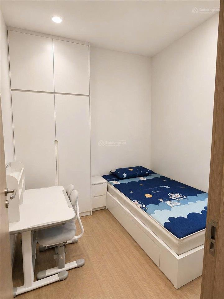 Bán gấp căn 2n vinhomes smart city  full đồ 300tr  đối diện trường (giá thật không ảo)