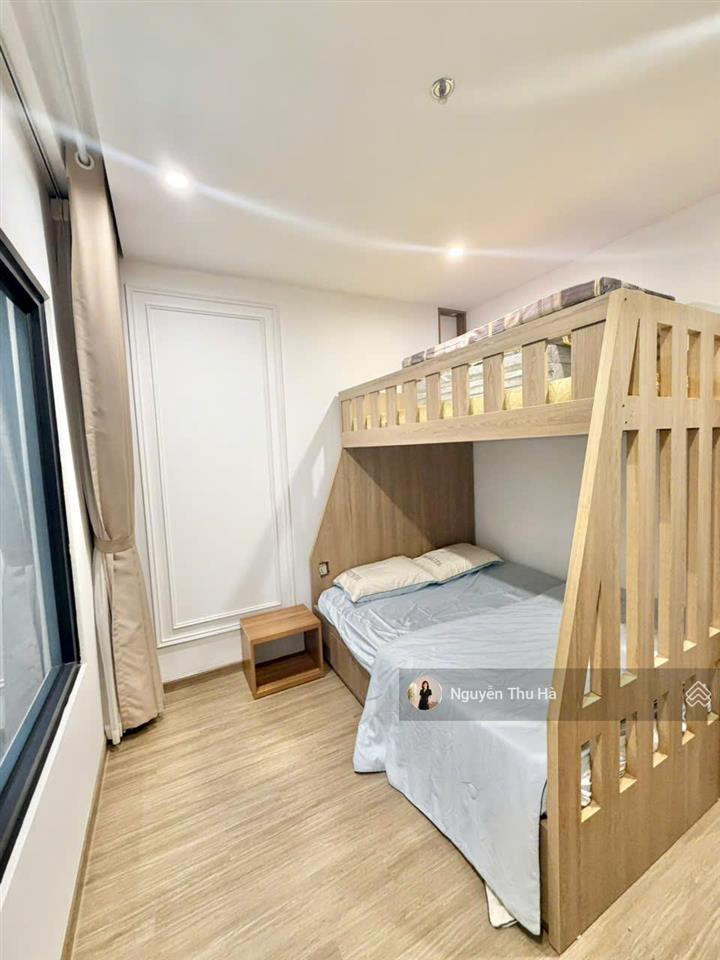 Chính chủ gửi bán căn 2 ngủ góc 69m giá hời tòa mới bên vinhomes ocean park gia lâm