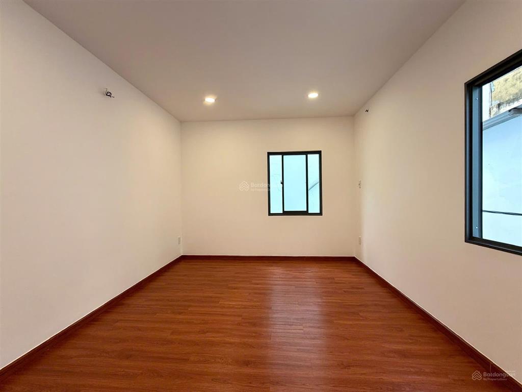 Siêu phẩm mt!! 3 góc mt nguyễn đình chiểu  p4pn  4 x 17m  2 tầng  giá chỉ 11.8 tl