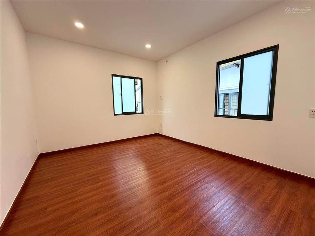 Siêu phẩm mt!! 3 góc mt nguyễn đình chiểu  p4pn  4 x 17m  2 tầng  giá chỉ 11.8 tl