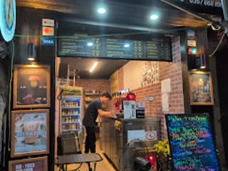 Bán nhà mặt phố 18 hàng gà, 6,2 tỷ, 8,8m2, view đẹp giá ưu đãi