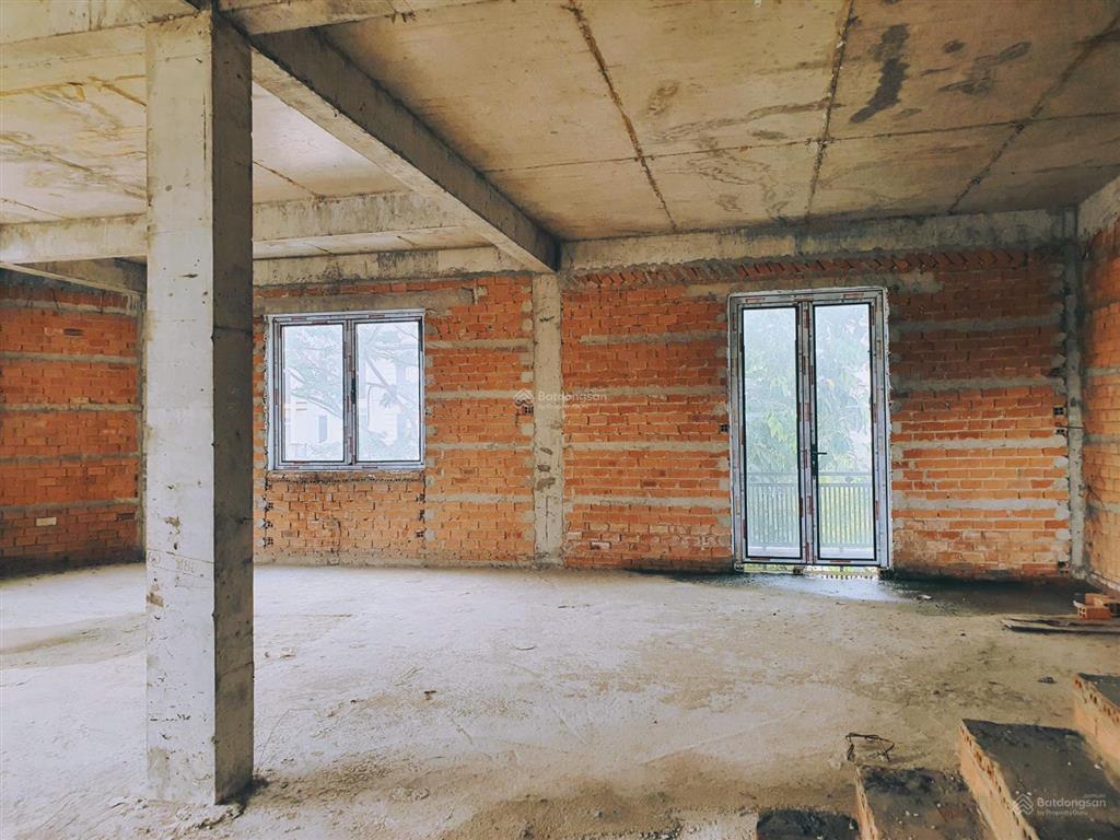 Chiếm lĩnh vị trí vàng  biệt thự 240m2 tại tâm điểm kết nối tp. thủ đức