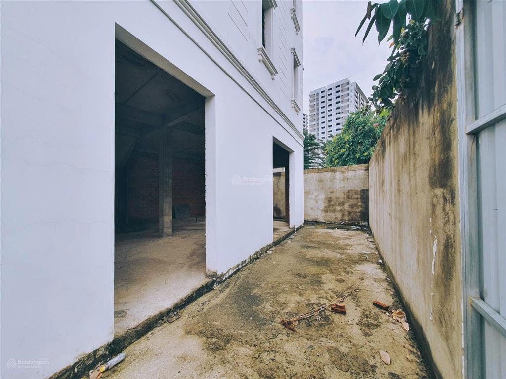 Chiếm lĩnh vị trí vàng  biệt thự 240m2 tại tâm điểm kết nối tp. thủ đức