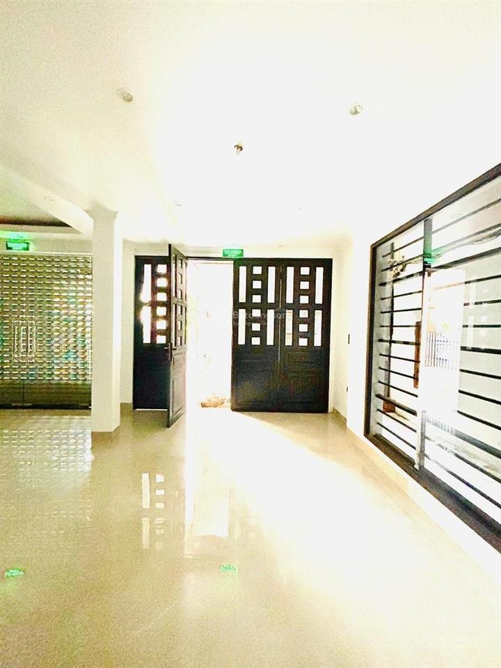 Bán toà nhà mặt phố tuệ tĩnh  hai bà trưng  kinh doanh sầm uất. dt 198m2 x 9 tầng. giá 176 tỷ