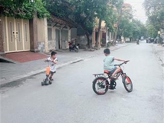 Chính chủ cần bán căn nhà 3 tầng đường phan huy chú, p.tân sơn .