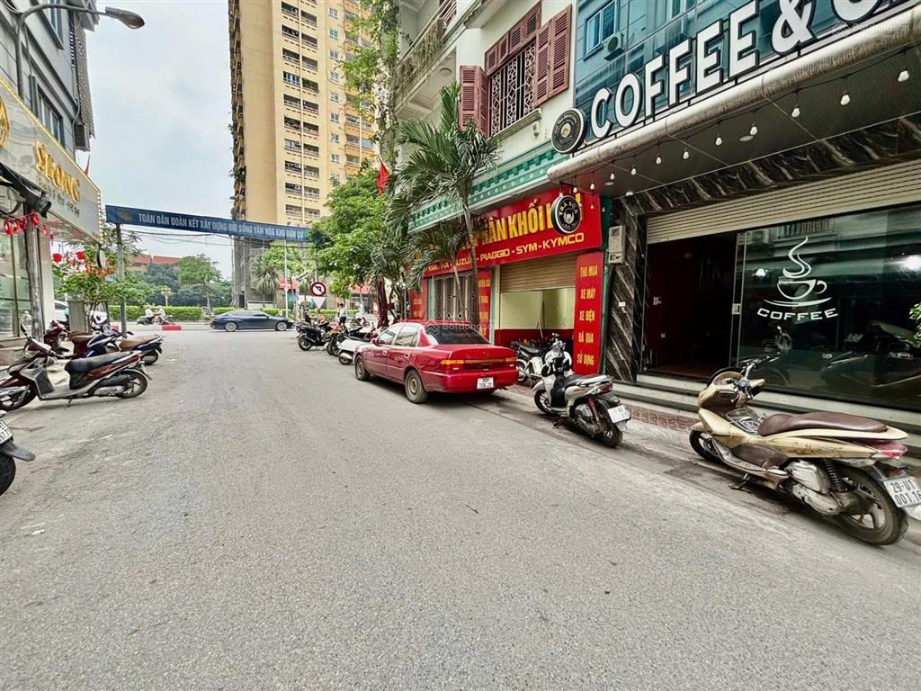 Bán tòa văn phòng nguyễn chánh,cầu giấy 60m2, 7t thang máy, 39 tỷ 3 ôtô tránh, ở kết hợp kinh doanh