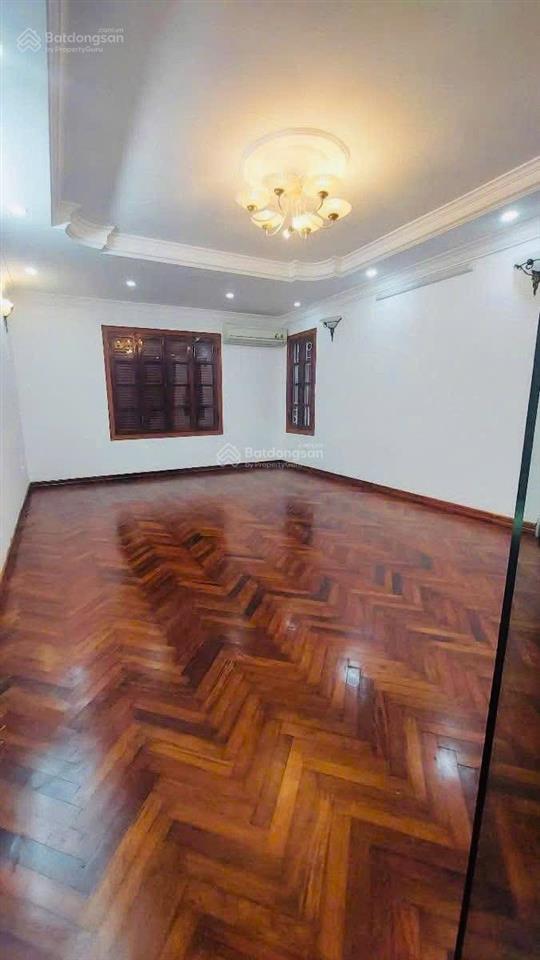 Nhà phân lô giá tốt nhất quan nhân 80m2, 6t, mt 4.5m, 26 tỷ lô góc, ôtô tránh, ở kết hợp kinh doanh