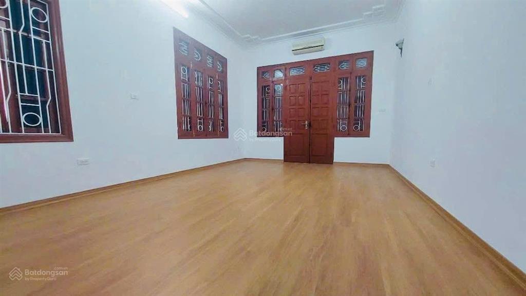 Nhà phân lô giá tốt nhất quan nhân 80m2, 6t, mt 4.5m, 26 tỷ lô góc, ôtô tránh, ở kết hợp kinh doanh
