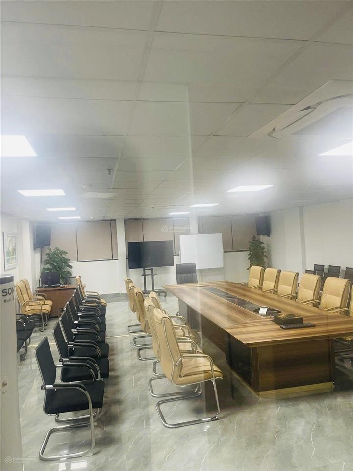 Cực hiếm tòa văn phòng hạng a trần thái tông, cầu giấy 125m2,9t thang máy, mt 8.5m, 89tỷ kinh doanh