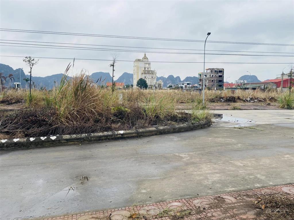 Bán đn 80m2 tại cẩm bình, 32 triệu/m2, view đẹp, giá siêu hời