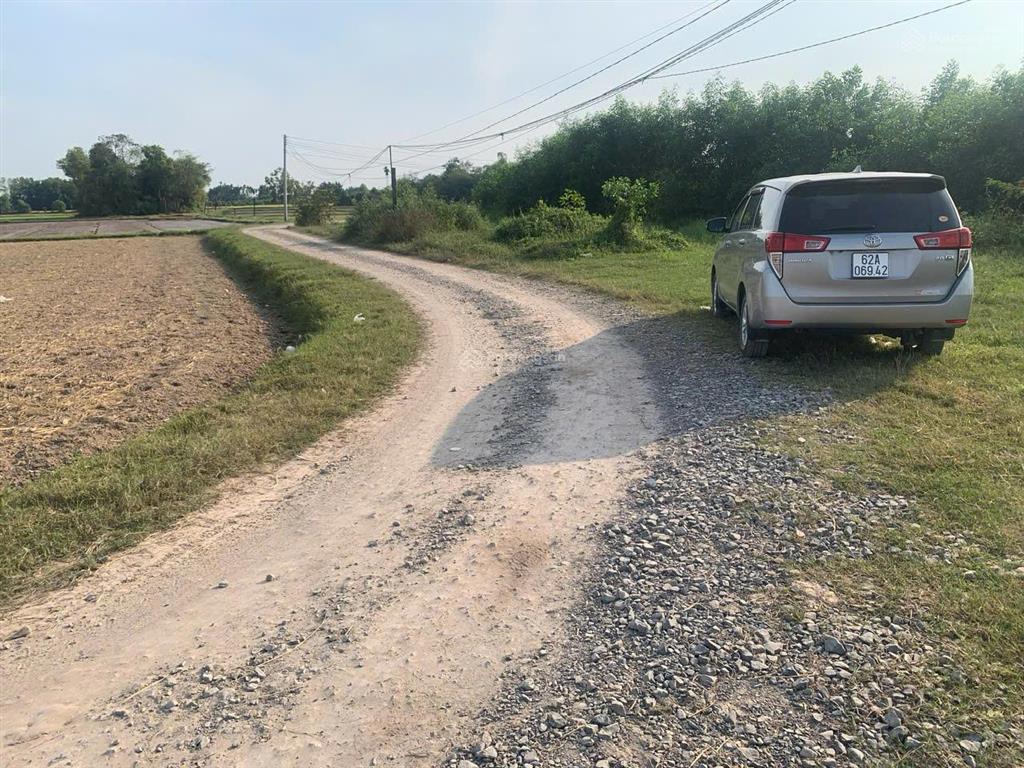 Đất nền thổ cư, sổ riêng. trung tâm hành chính mới của tây ninh. ngang 15m dài 25 m