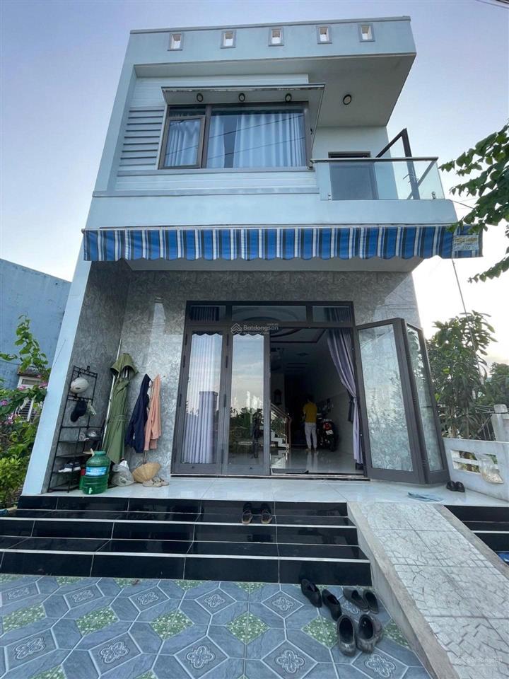 Bán nhà 2 tầng view sông cầu đỏ, thôn la châu, x. hòa khương, h. hòa vang, đà nẵng