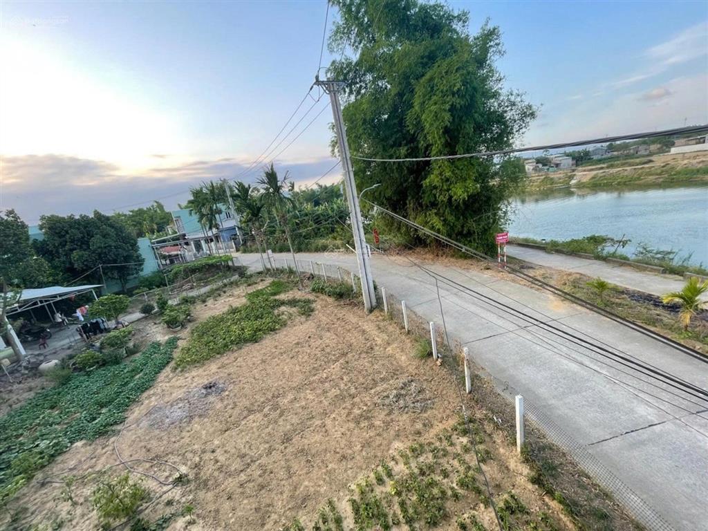 Bán nhà 2 tầng view sông cầu đỏ, thôn la châu, x. hòa khương, h. hòa vang, đà nẵng