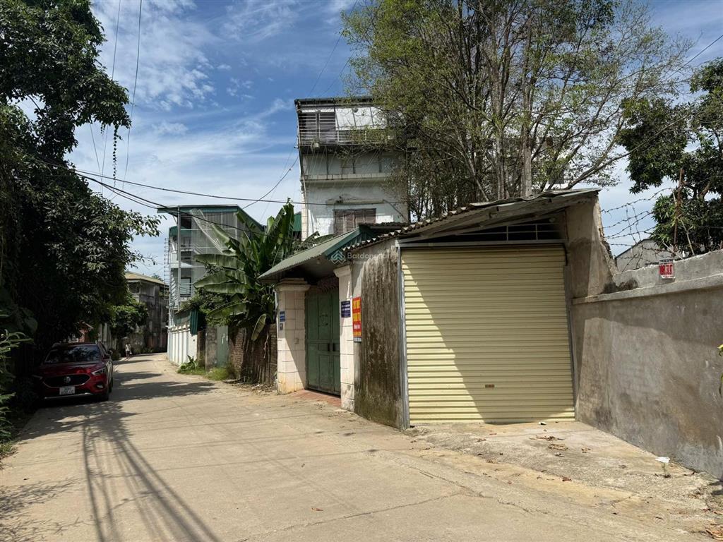 Chính chủ bán 531m² mặt quốc lộ 21a hòa lạc, sát đhqg hà nội,dòng tiền 25t/tháng