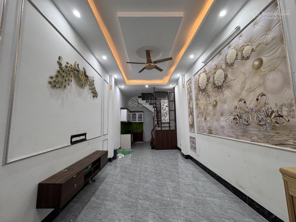 Minh khai o984,986,684. 36m2, 5 tầng, 6,6 tỷ, ngõ rộng gần ô tô, vài bước ra phố, ở cực tiện