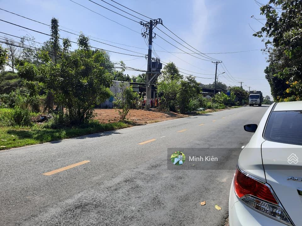 Bán đất 1 sẹc ql 22 nằm ngay trung tâm trảng bàng dt 121m2 giá 1 tỷ, sổ riêng, pháp lý rõ ràng .
