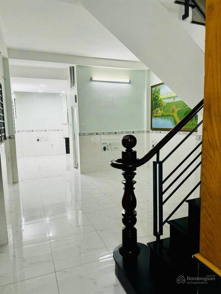 Đường 6m  88m2  3 tầng  ngang 4.3m  gò vấp  7tỷ