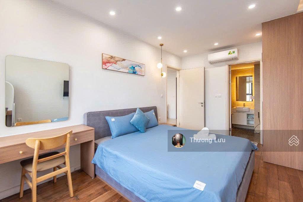 Bán căn 2 ngủ 76m2 vinhomes d'capitale  giá cực rẻ 8.8 tỷ bao phí