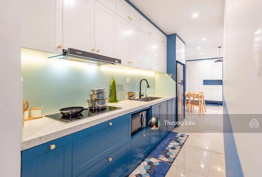 Bán căn 2 ngủ 76m2 vinhomes d'capitale  giá cực rẻ 8.8 tỷ bao phí