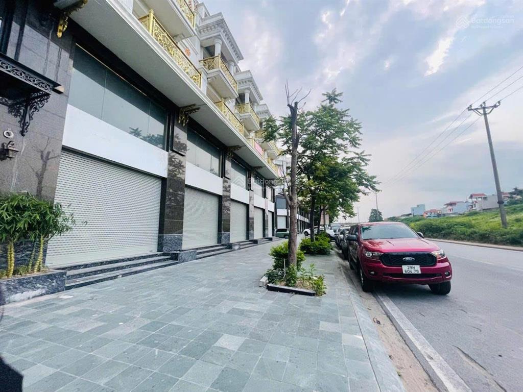Duy nhất! mặt phố khúc thừa dụ, vỉa hè, ô tô tránh + bán đất tặng nhà + dt 44m2, nhỉnh 16 tỷ