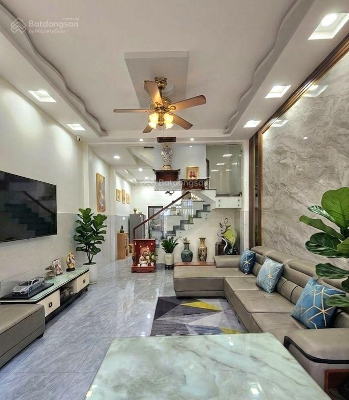 Hơn 4 t ỷ. chị hai bán nhanh theo ck về nơi xứ lại. dt 56m2. tân kỳ tân quý. nhà đẹp bỏ lỡ tiếc
