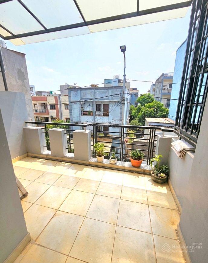 Hơn 4 t ỷ. chị hai bán nhanh theo ck về nơi xứ lại. dt 56m2. tân kỳ tân quý. nhà đẹp bỏ lỡ tiếc