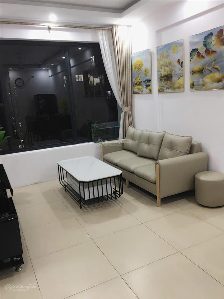 Hot 2 ngủ green stars 66,8m2 full nội thất, có vincom dưới hầm, giá đang cực tốt chỉ 5tỷ8