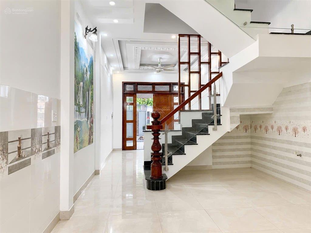 Bán nhà mặt tiền thạnh lộc 41, phường thạnh lộc, quận 12, 69m2, kinh doanh sầm uất, 6,8 tỷ