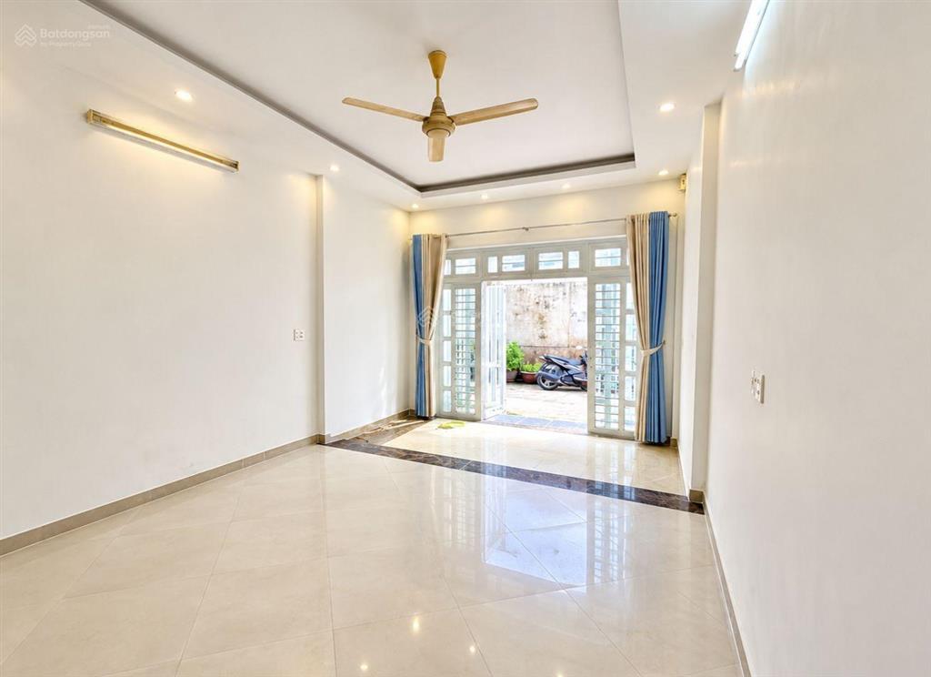 Gần chợ cầu đồng, phường thạnh lộc q12, 56m², hẻm xe hơi, chính chủ, nhỉnh 4 tỉ xíu