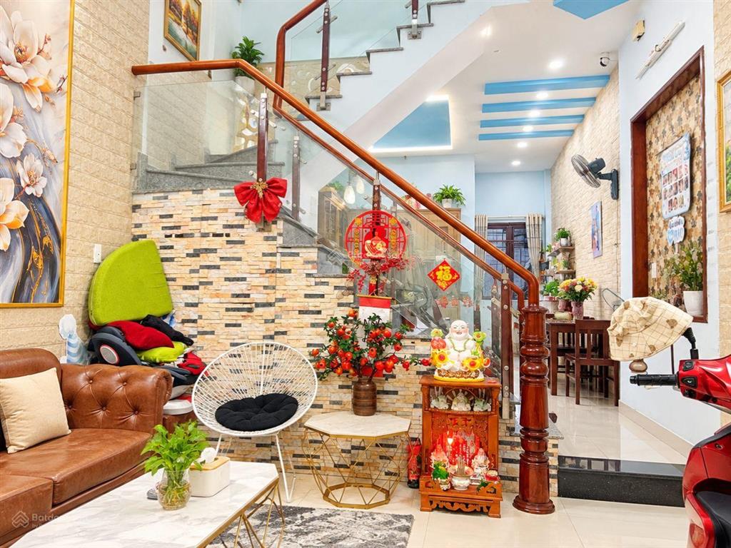 Bán nhà hẻm xe hơi thạnh lộc 15, phường thạnh lộc quận 12, gần chợ cầu đồng, 54m, sổ riêng,4,83tỉ