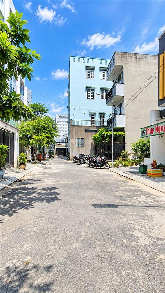 Bán nhà phường an phú đông quận 12, gần đh nguyễn tất thành, 60m, dân trí cao, 7,5 tỉ