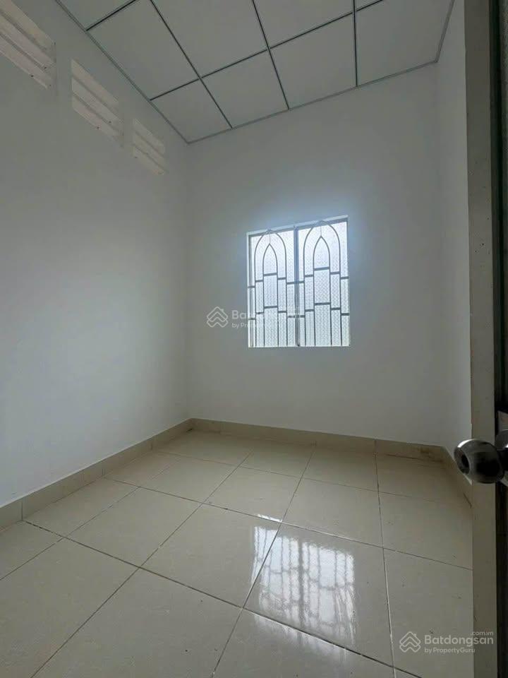 Nhà hoàn công 5x28= 140m2 nguyễn văn khạ, sổ riêng, giá 1 tỷ 100 triệu